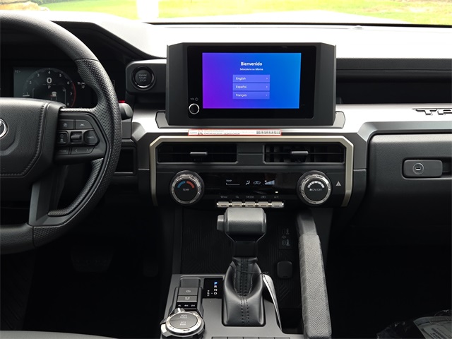 2025 Toyota Tacoma SR5 4x4 Limited photo 11