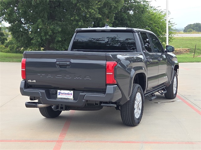 2025 Toyota Tacoma SR5 4x4 Limited photo 7