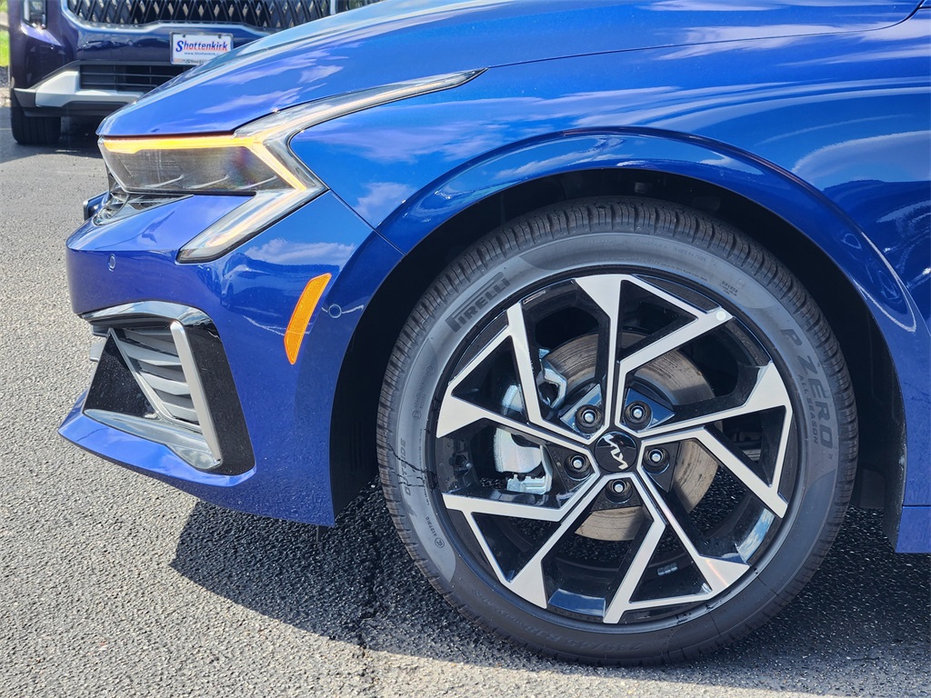 New 2026 Kia K5 Sedan