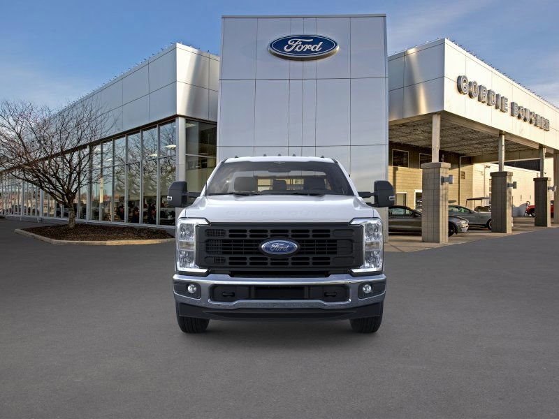 2024 Ford F-350 XL photo 5