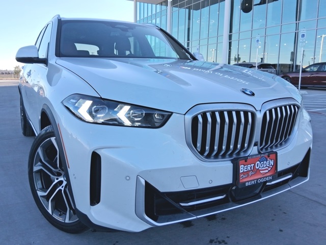 2026 BMW X5 40i's photo