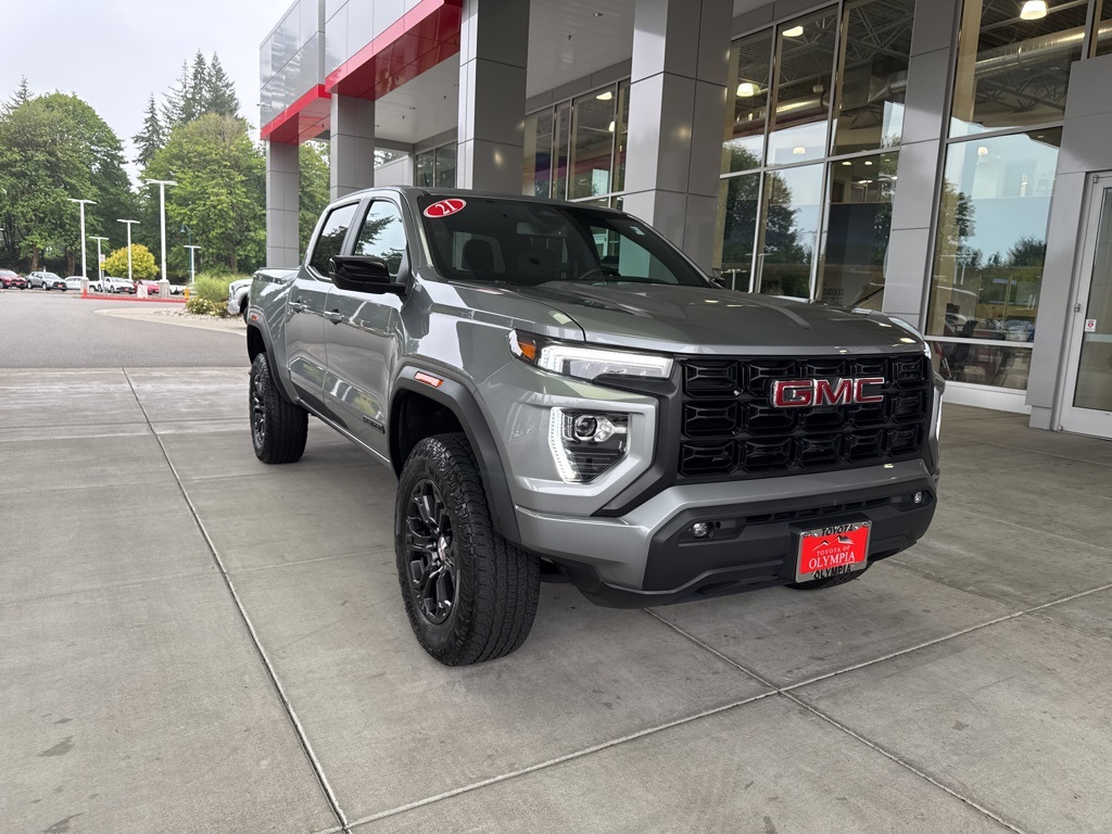2023 GMC Canyon Elevation's photo