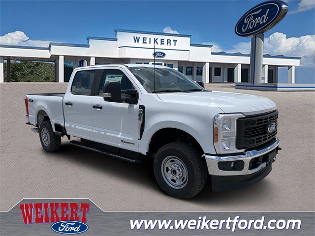 2025 Oxford White Ford Super Duty F-250 SRW XL Truck