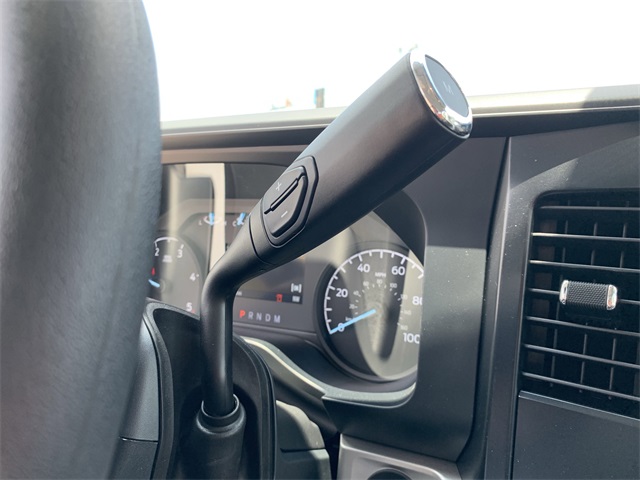 2025 Oxford White Ford Super Duty F-250 SRW XL 4X4 Truck