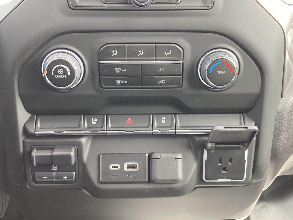 2024 Chevrolet Silverado 2500HD Work Truck photo 17