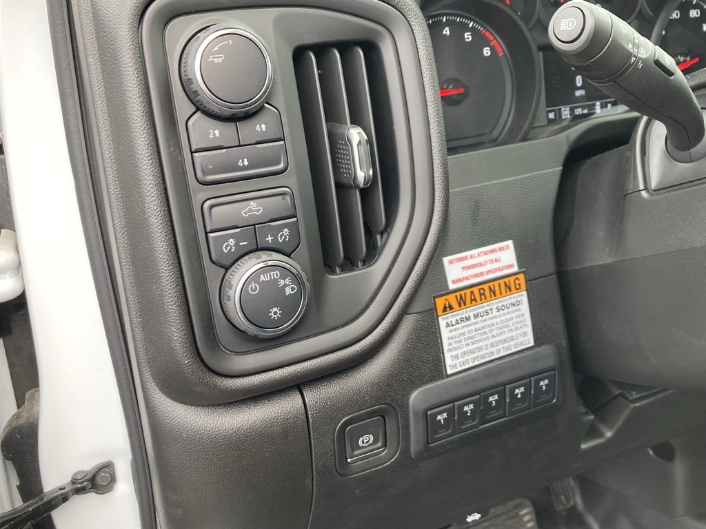 2024 Chevrolet Silverado 2500HD Work Truck photo 19