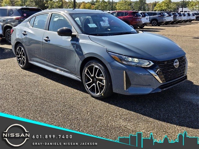 2025 Nissan Sentra SR's photo