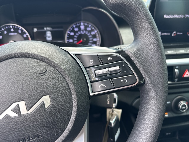 2022 Kia Forte LXS photo 20