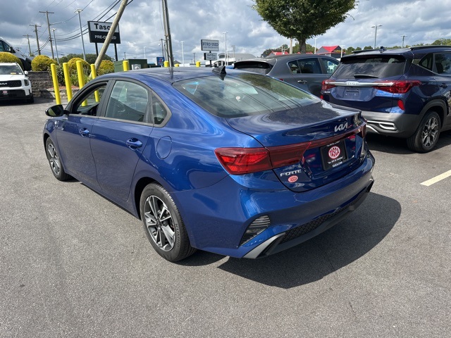 2022 Kia Forte LXS photo 5