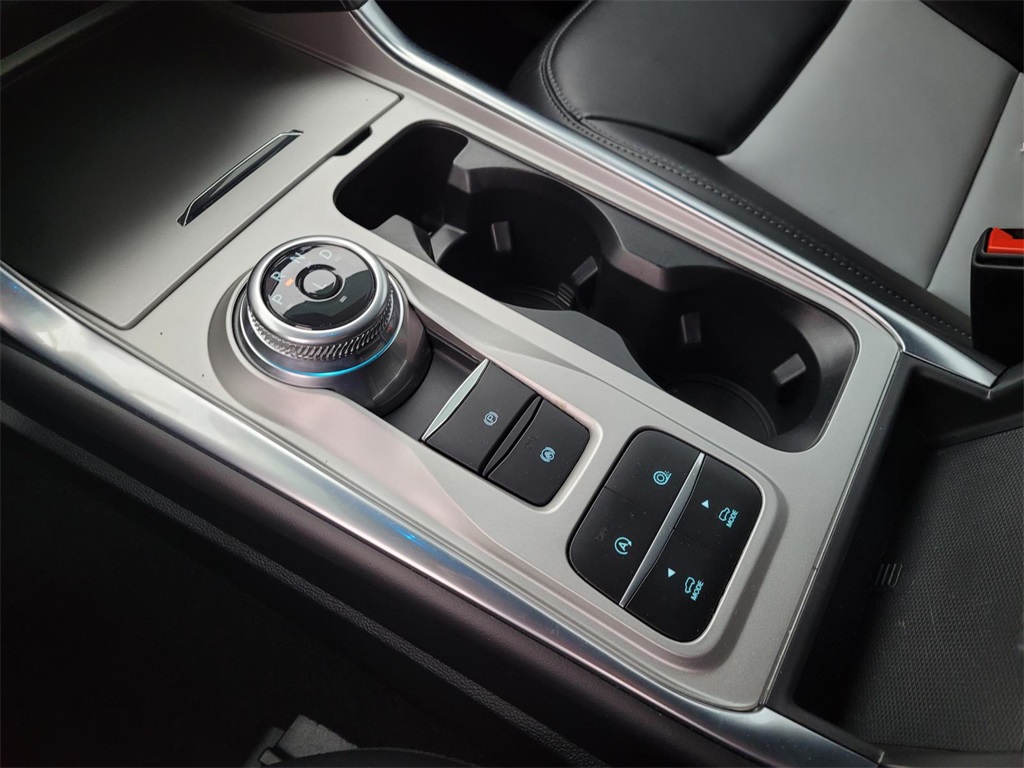 used 2024 Ford Explorer car, priced at $28,900