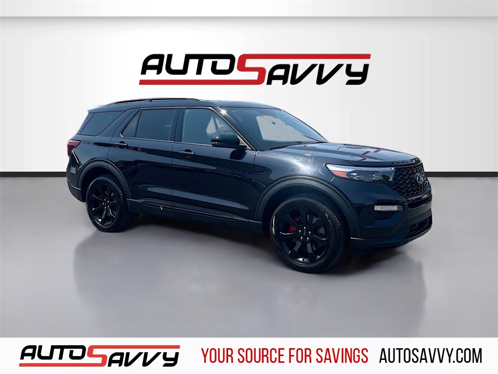 2023 Ford Explorer ST's photo