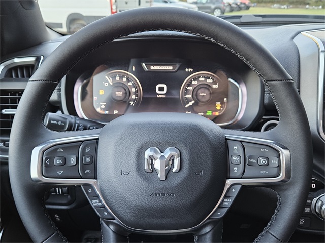 2026 Ram 1500 Laramie Crew Cab 4x4 5'7" Box