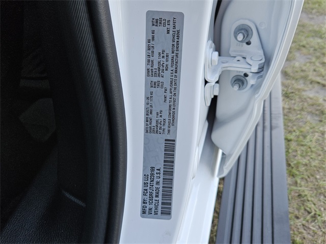 2026 Ram 1500 Laramie Crew Cab 4x4 5'7" Box