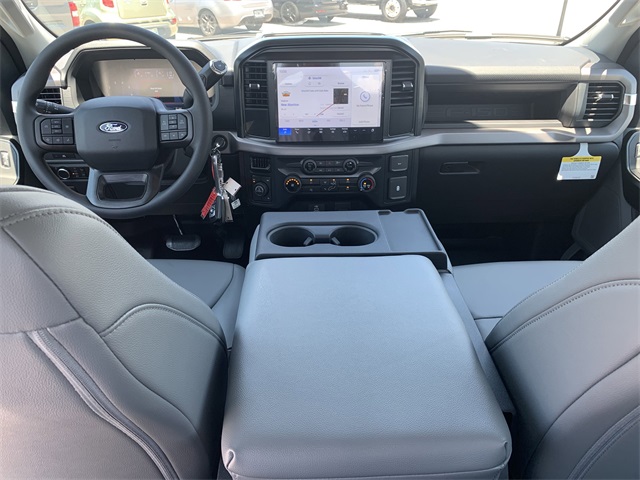 2025 Oxford White Ford F-150 XL 4X4 Truck