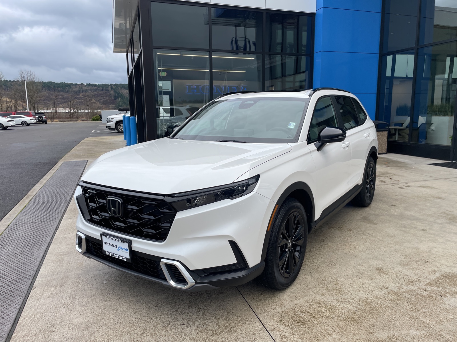 2026 Honda CR-V Sport Touring's photo