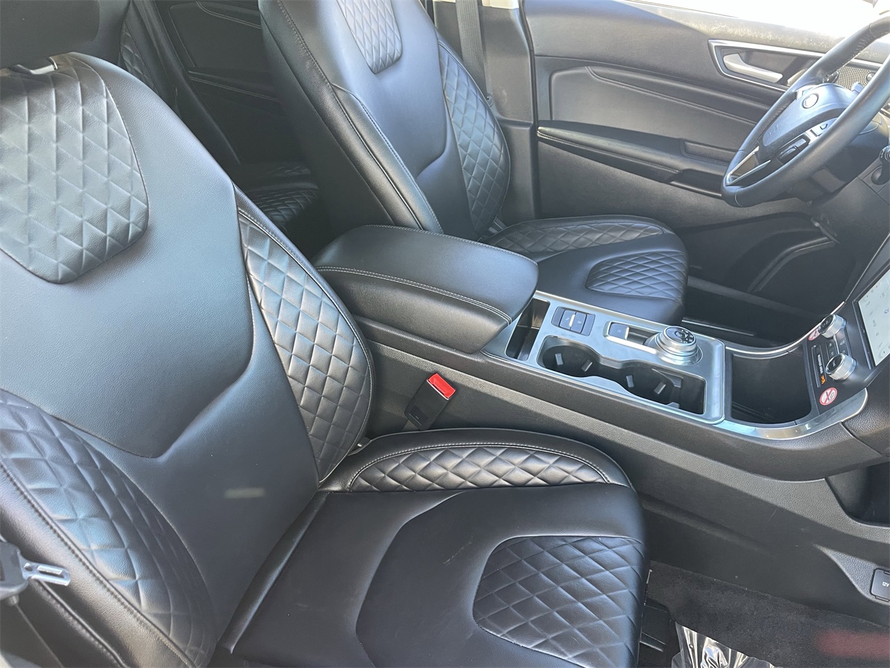 used 2024 Ford Edge car, priced at $21,495