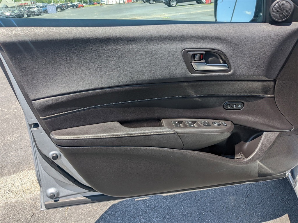 2019 Acura ILX Premium Technology photo 9