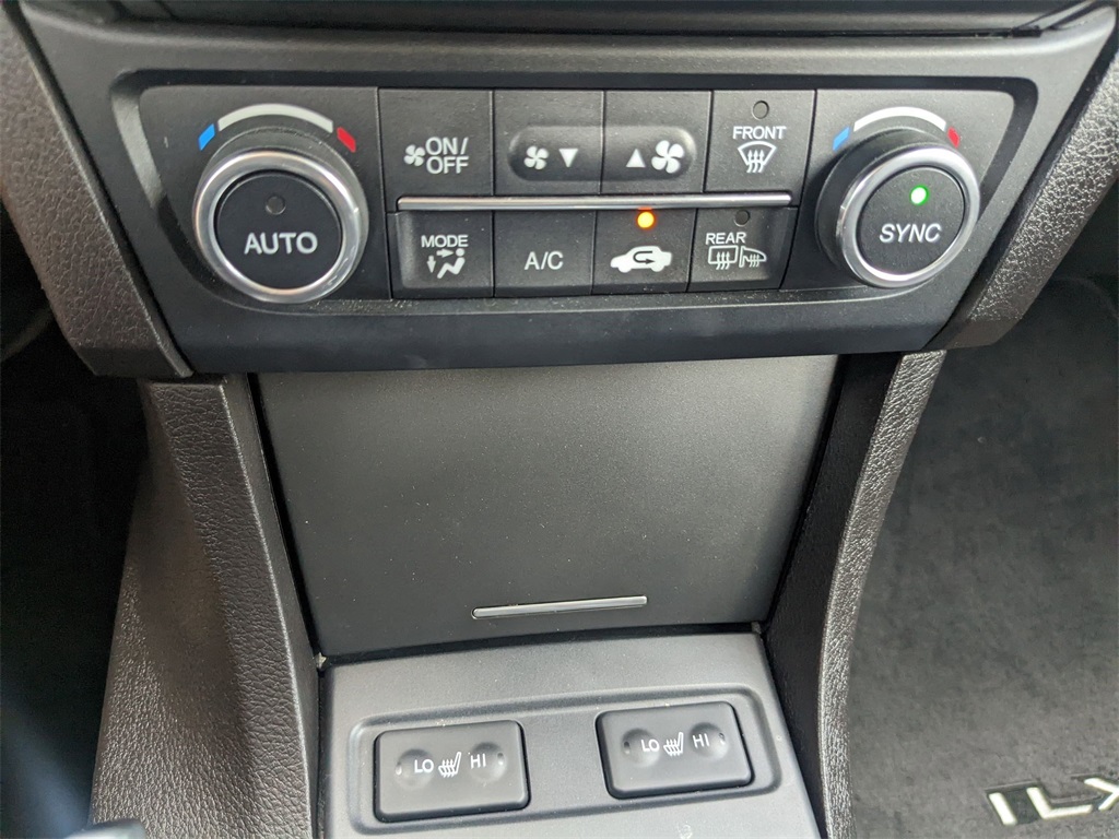 2019 Acura ILX Premium Technology photo 18