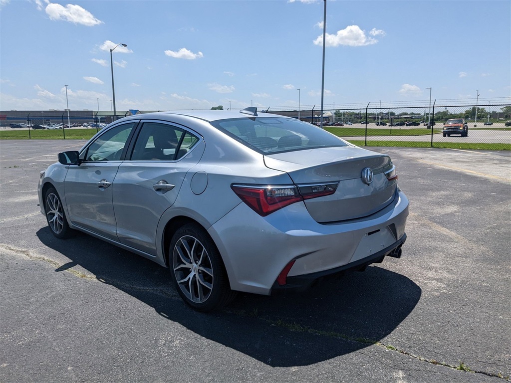2019 Acura ILX Premium Technology photo 5