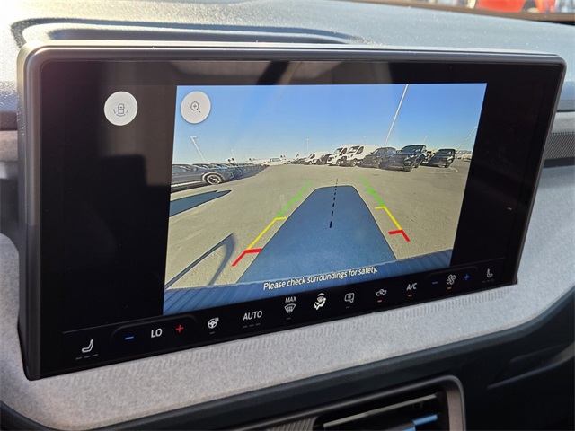 New 2025 Ford Maverick XLT 4D Crew Cab