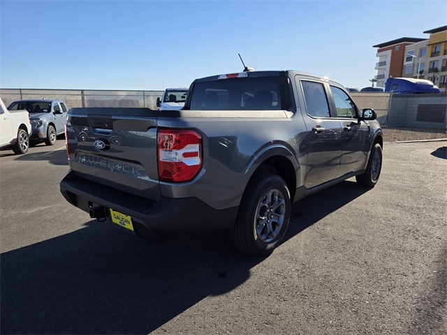 New 2025 Ford Maverick XLT 4D Crew Cab