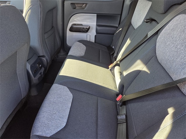 New 2025 Ford Maverick XLT 4D Crew Cab