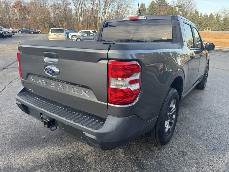 2022 Ford Maverick XLT photo 3