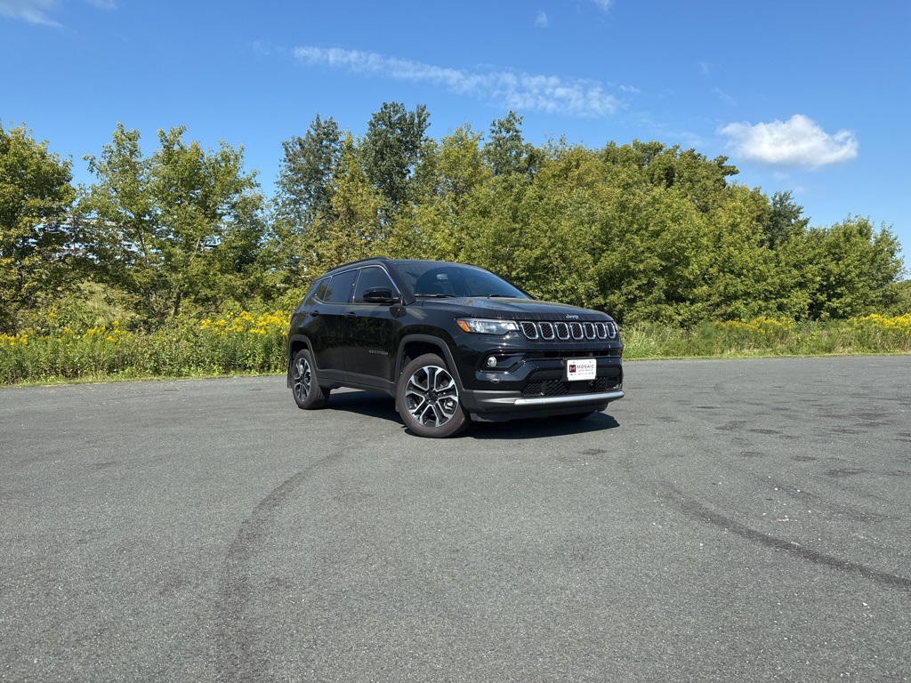 Used 2024 Jeep Compass Limited SUVs