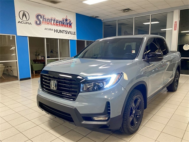 2022 Honda Ridgeline Black Edition's photo