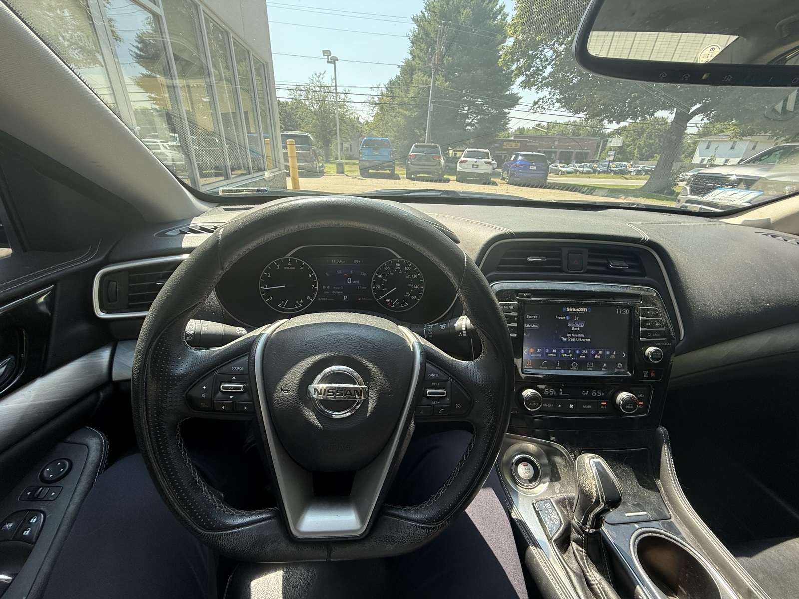 2017 Super Black Nissan Maxima 3.5 SV FWD Sedan
