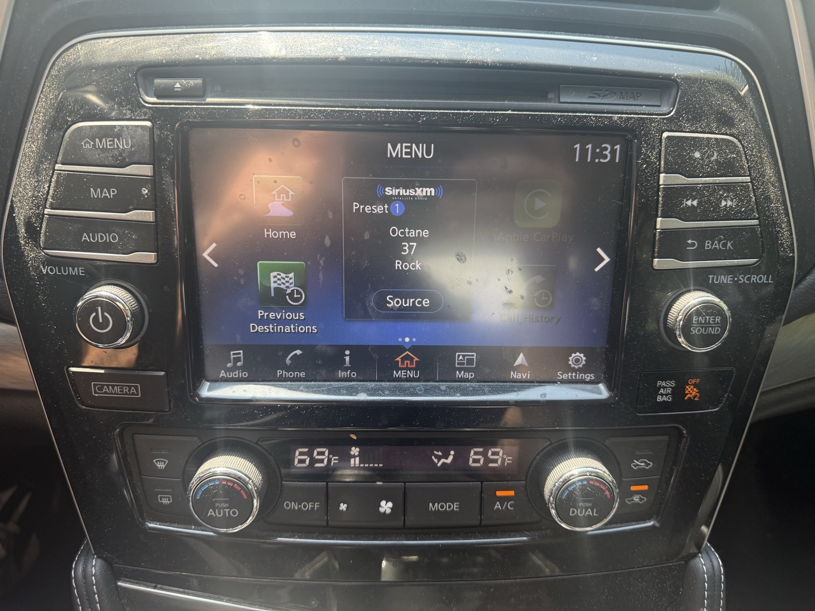 2017 Super Black Nissan Maxima 3.5 SV FWD Sedan