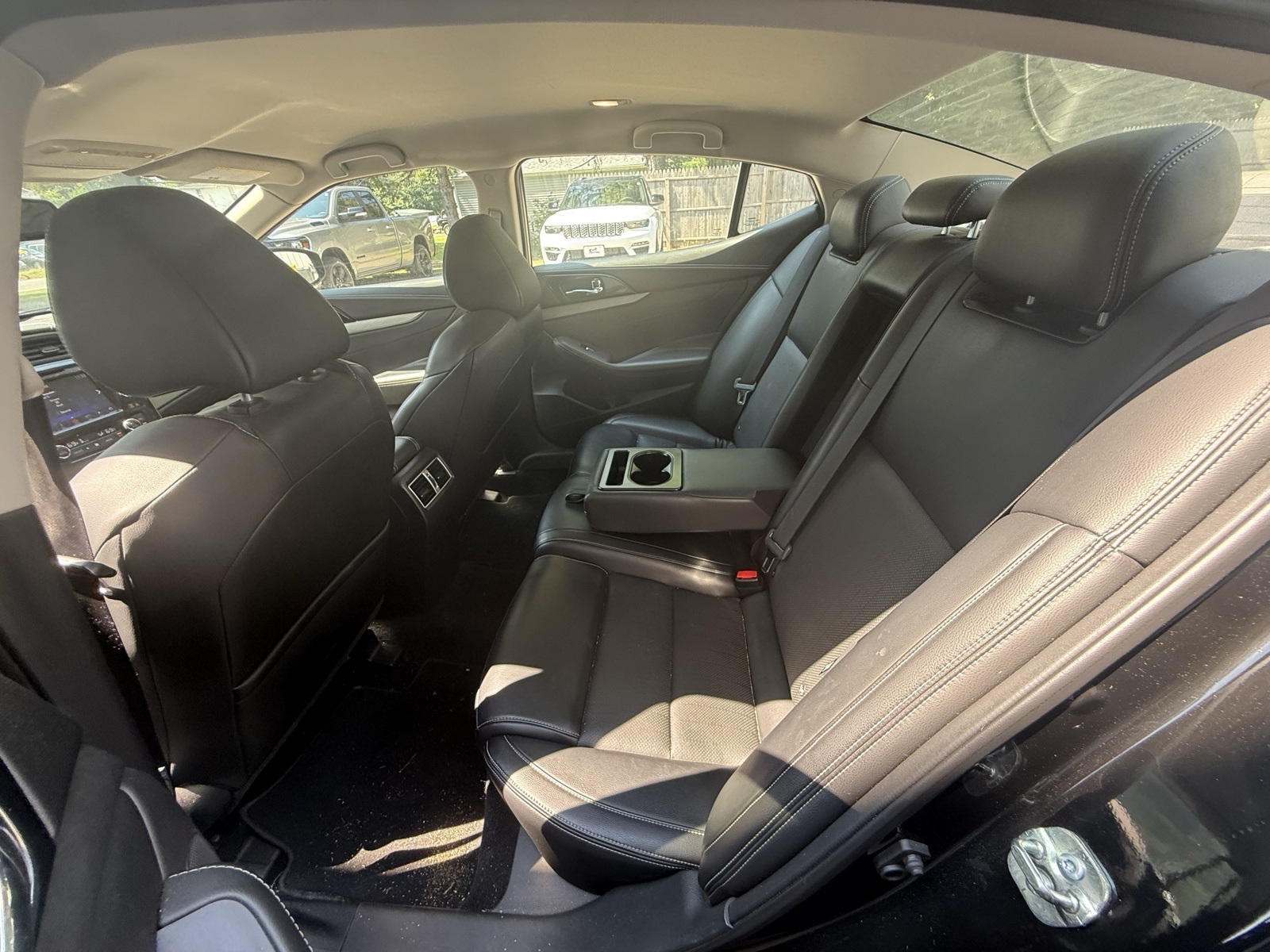 2017 Super Black Nissan Maxima 3.5 SV FWD Sedan