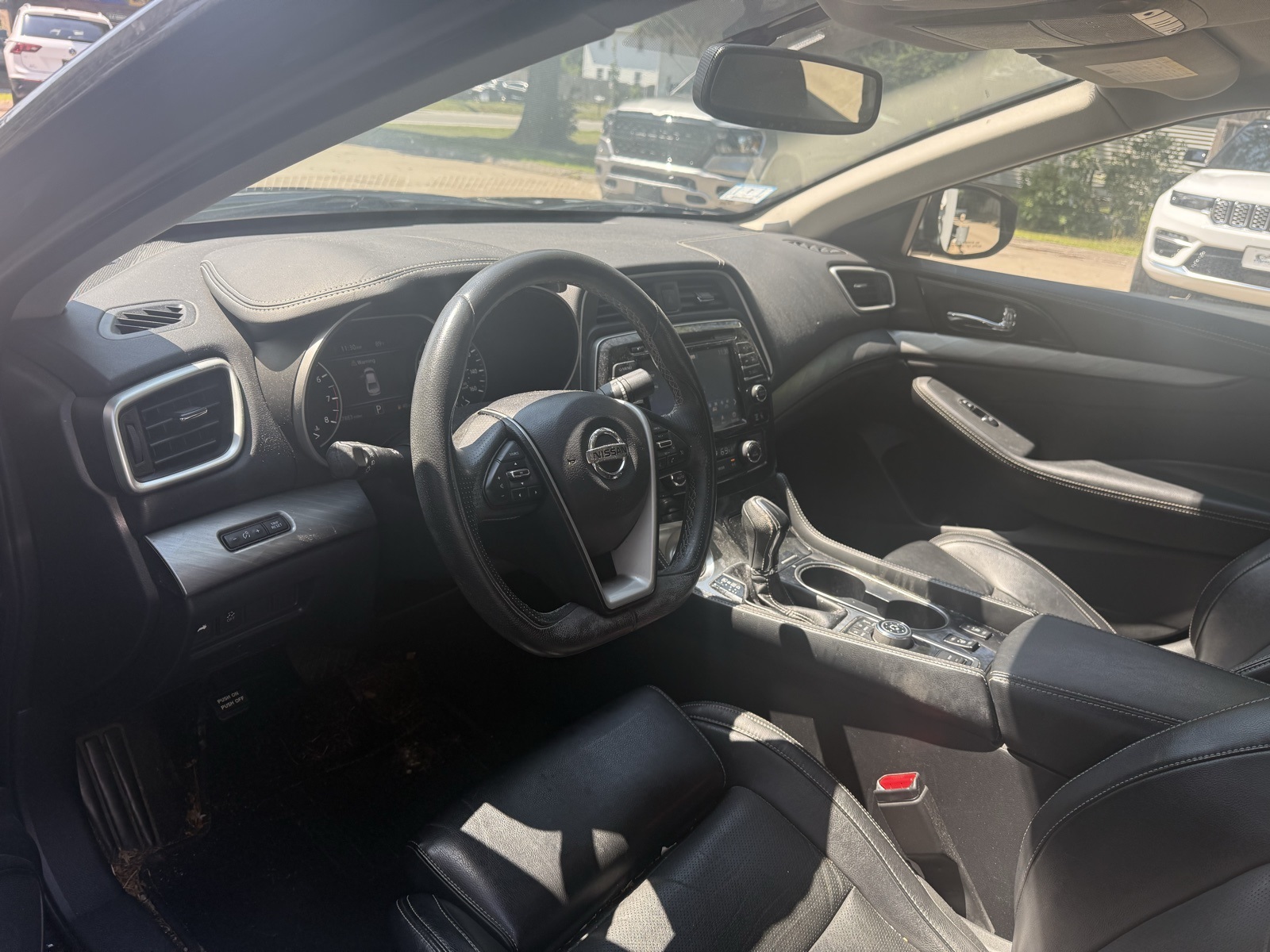 2017 Super Black Nissan Maxima 3.5 SV FWD Sedan