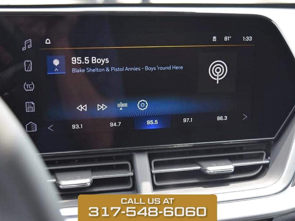 2025 Black Metallic Chevrolet Trax LT FWD SUV