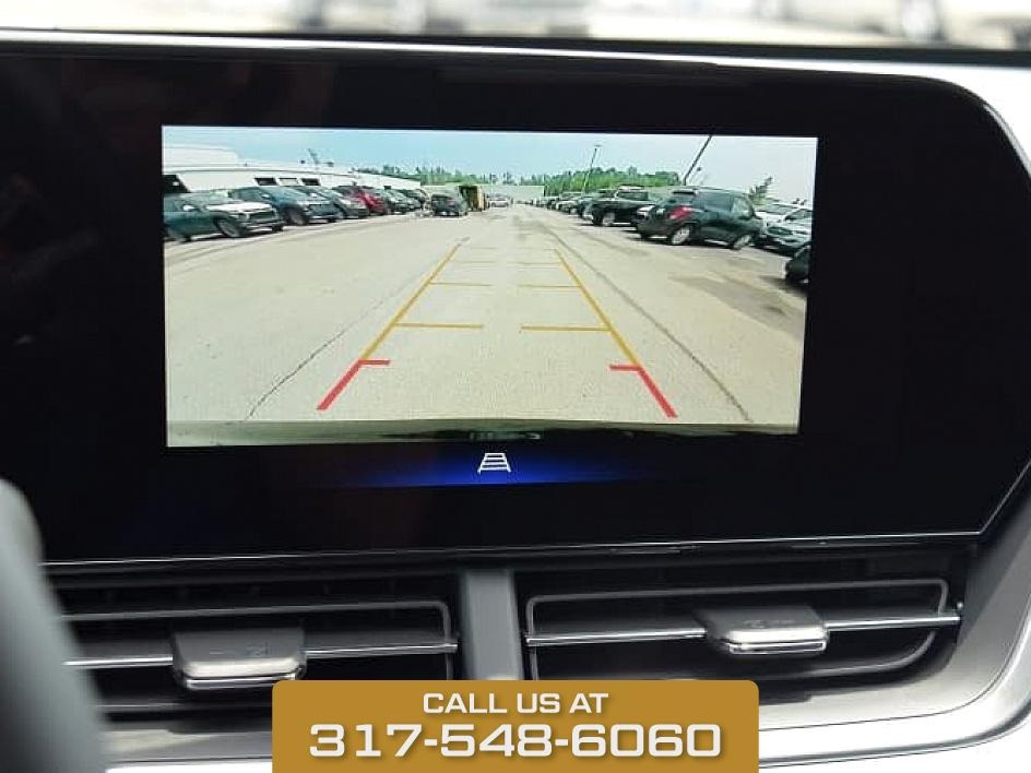 2025 Black Metallic Chevrolet Trax LT FWD SUV