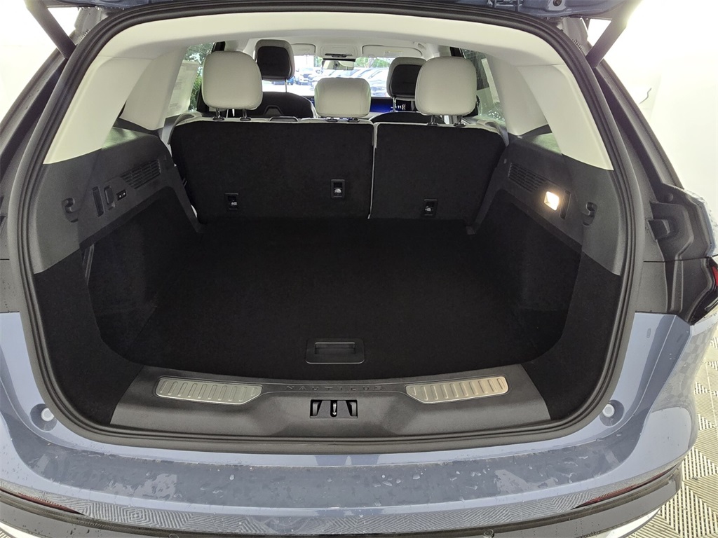 new 2026 Lincoln Nautilus car, priced at $56,870