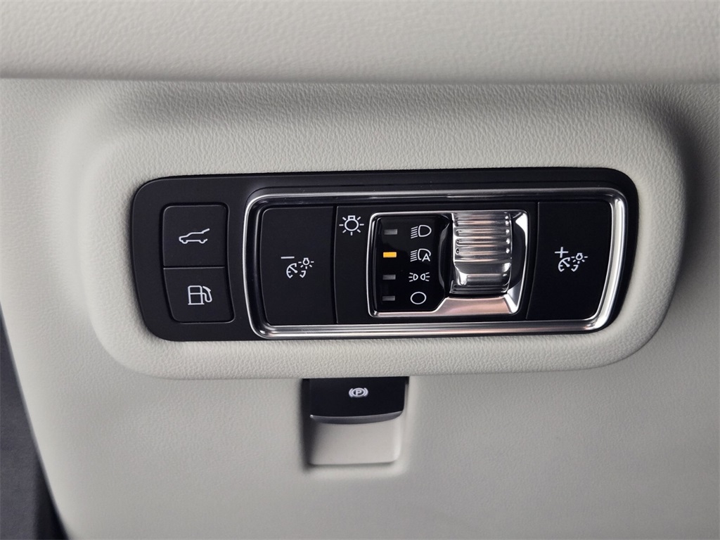 new 2026 Lincoln Nautilus car, priced at $56,870