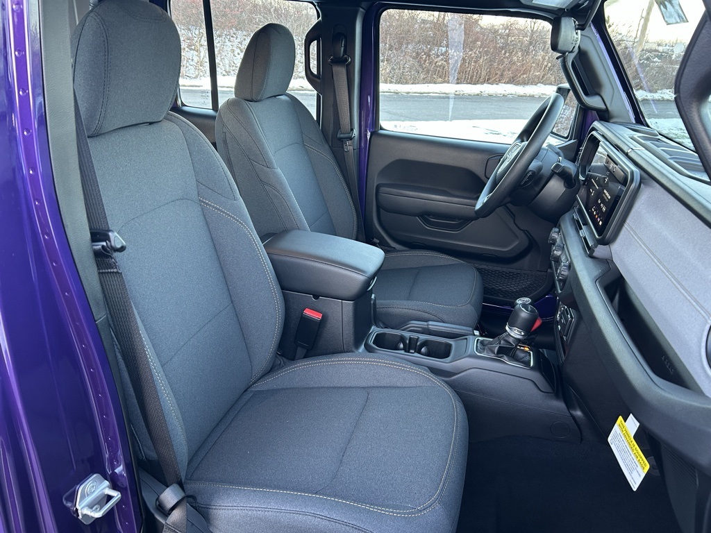 new 2026 Jeep Gladiator car, priced at $47,991