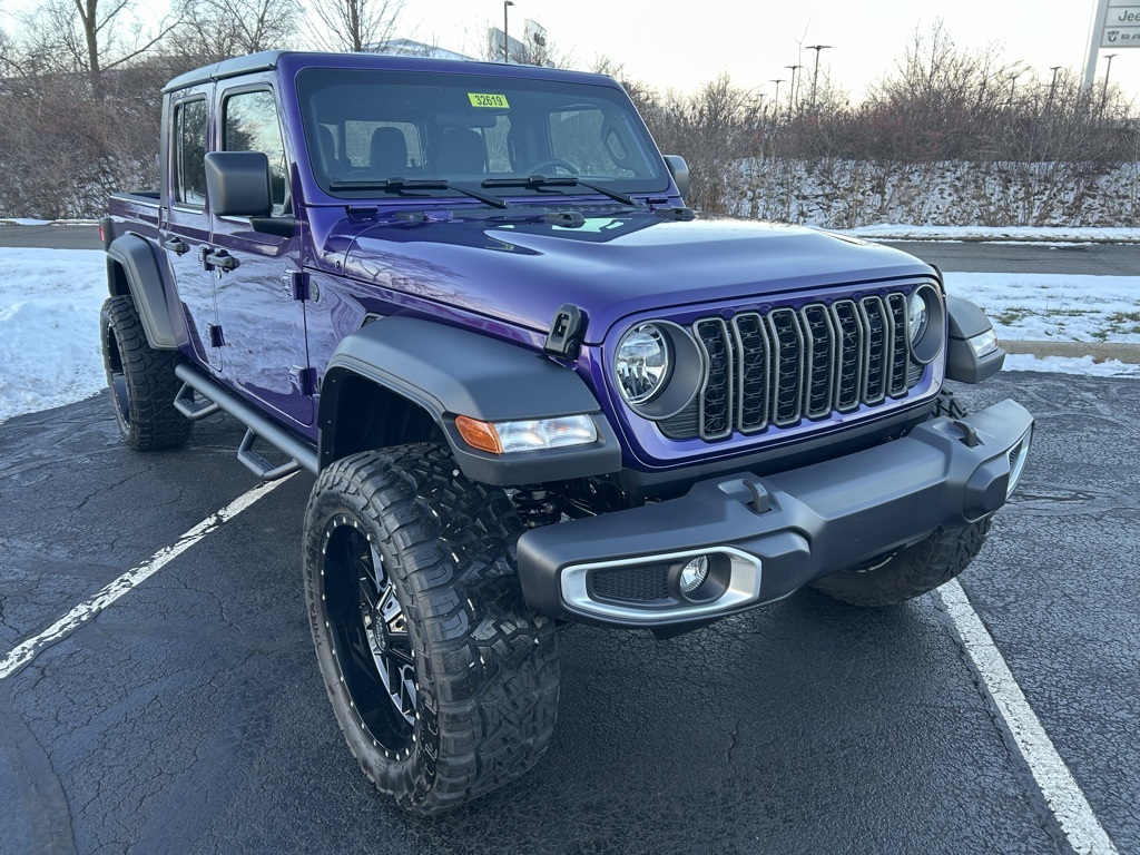 new 2026 Jeep Gladiator car, priced at $47,991