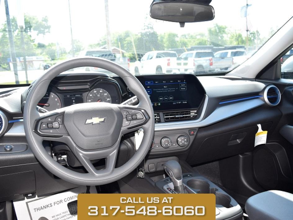 2025 Sterling Chevrolet Trax LS FWD SUV