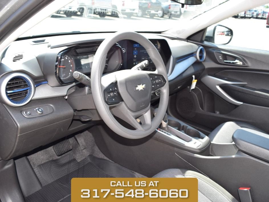 2025 Sterling Chevrolet Trax LS FWD SUV