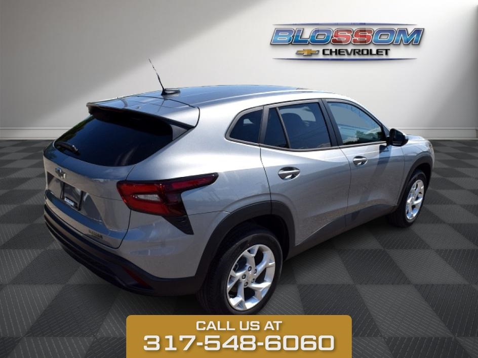 2025 Sterling Chevrolet Trax LS FWD SUV