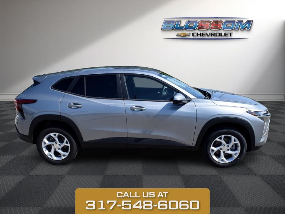 2025 Sterling Chevrolet Trax LS FWD SUV