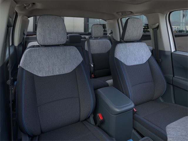 New 2025 Ford Maverick XLT 4D Crew Cab