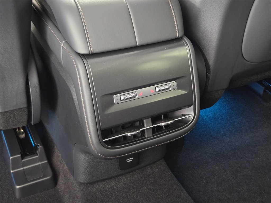 new 2026 Lincoln Nautilus car, priced at $61,670