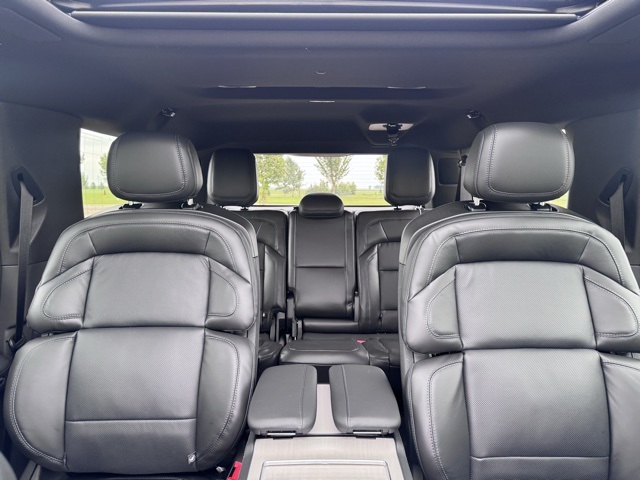 2025 Lincoln Navigator L Reserve photo 21