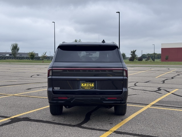 2025 Lincoln Navigator L Reserve photo 27