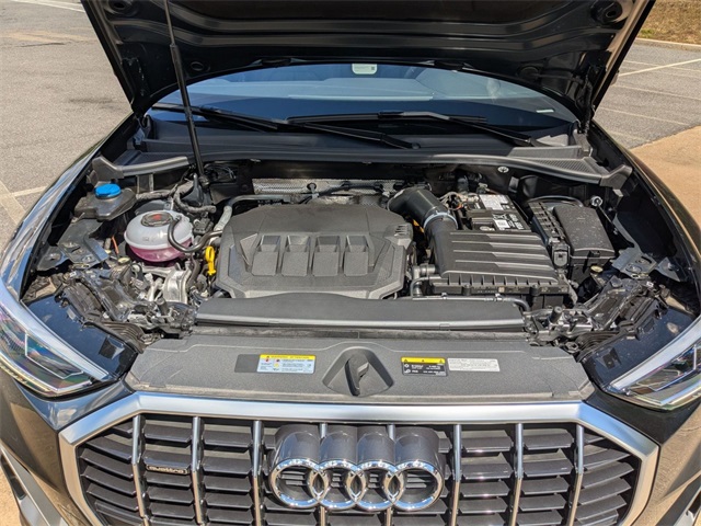 new 2025 Audi Q3 car, priced at $39,960