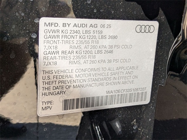 new 2025 Audi Q3 car, priced at $39,960