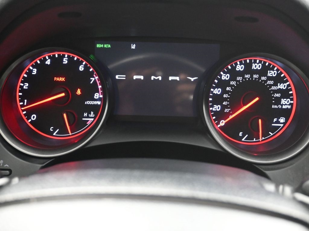 2022 Toyota Camry XSE photo 12